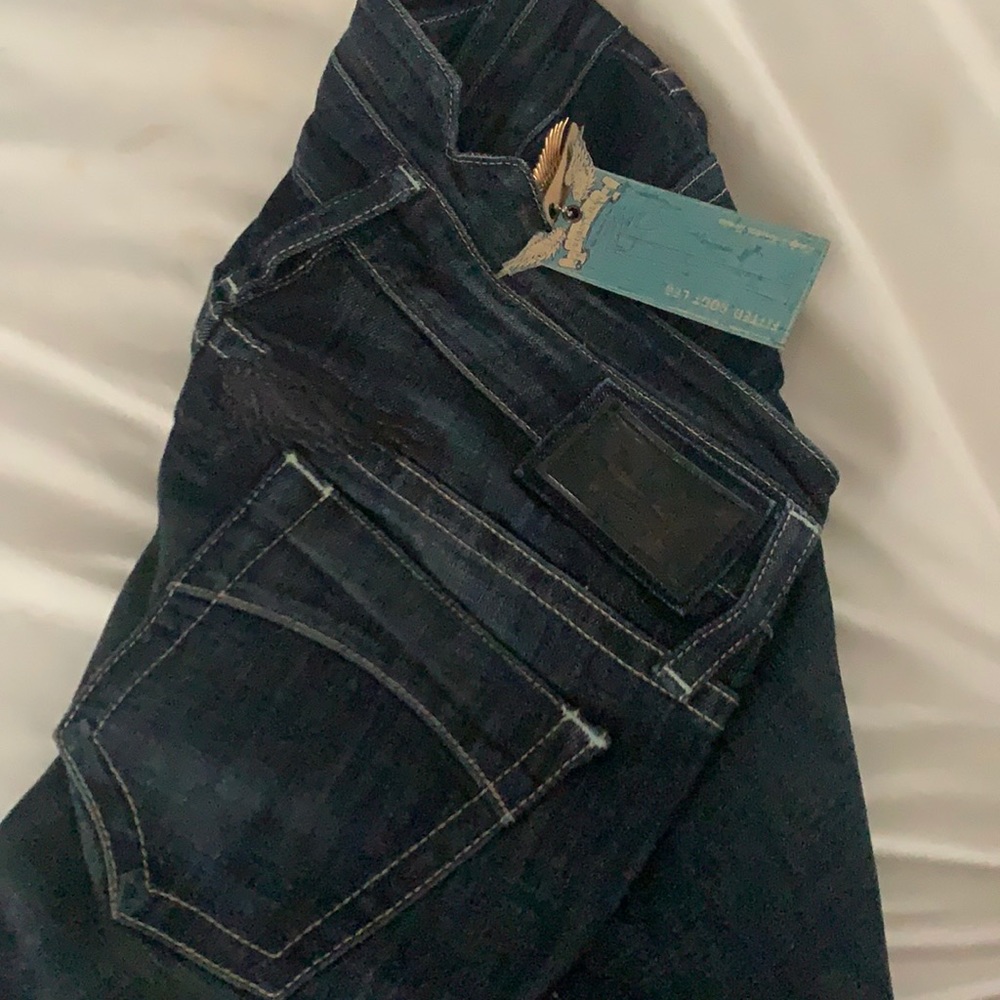 NWT Robin’s fitted boot cut jeans